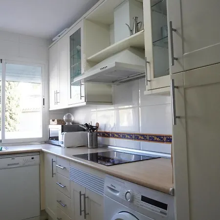 Bahia De アパート